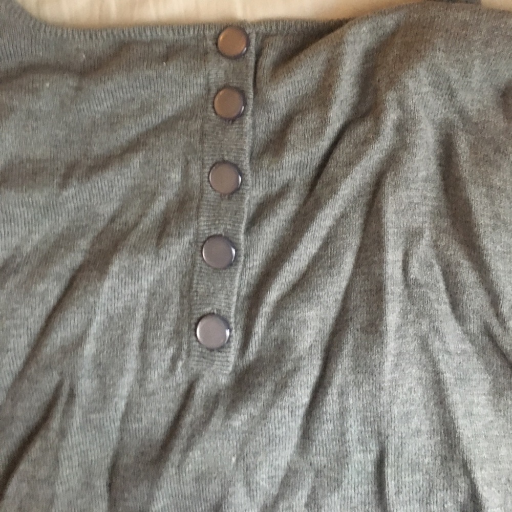 Two sweater pack - Picture 2 of 4